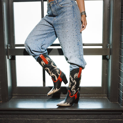 UNTAMED LEATHER BOOT