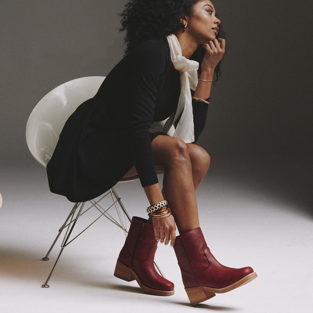 ROXY LEATHER BOOTIE