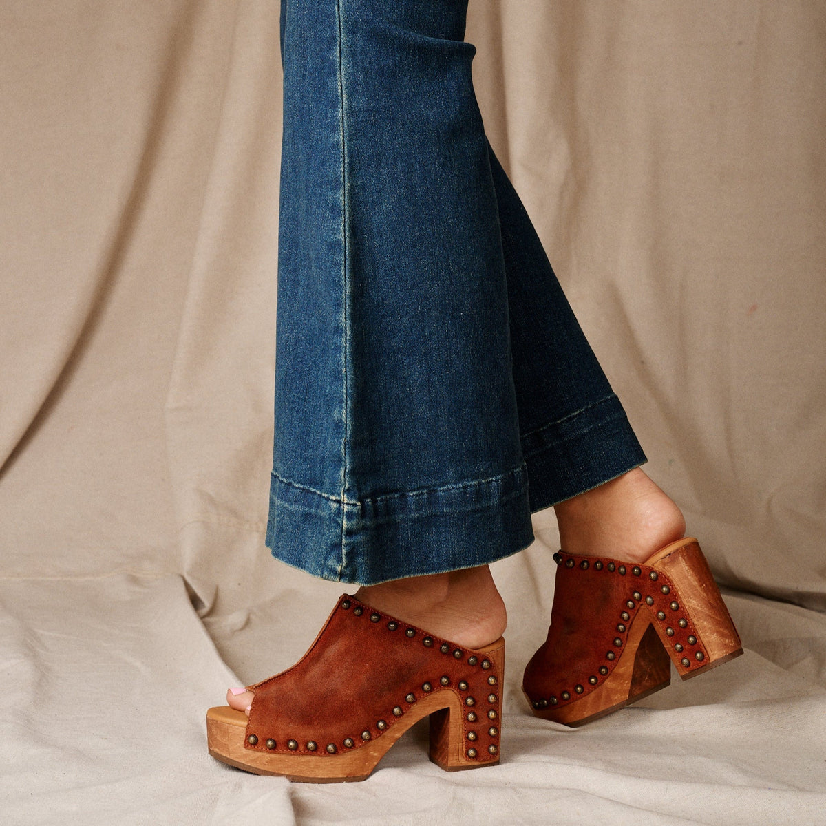 ECHO WOODEN SANDAL