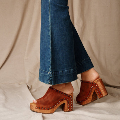 ECHO WOODEN SANDAL