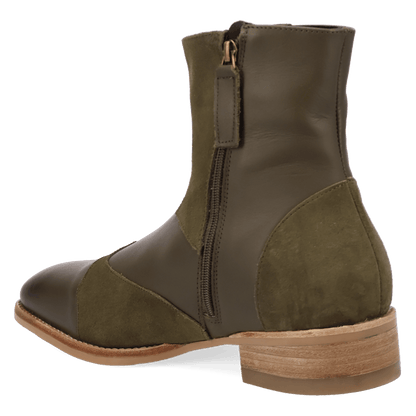 BARNSLEY LEATHER BOOT