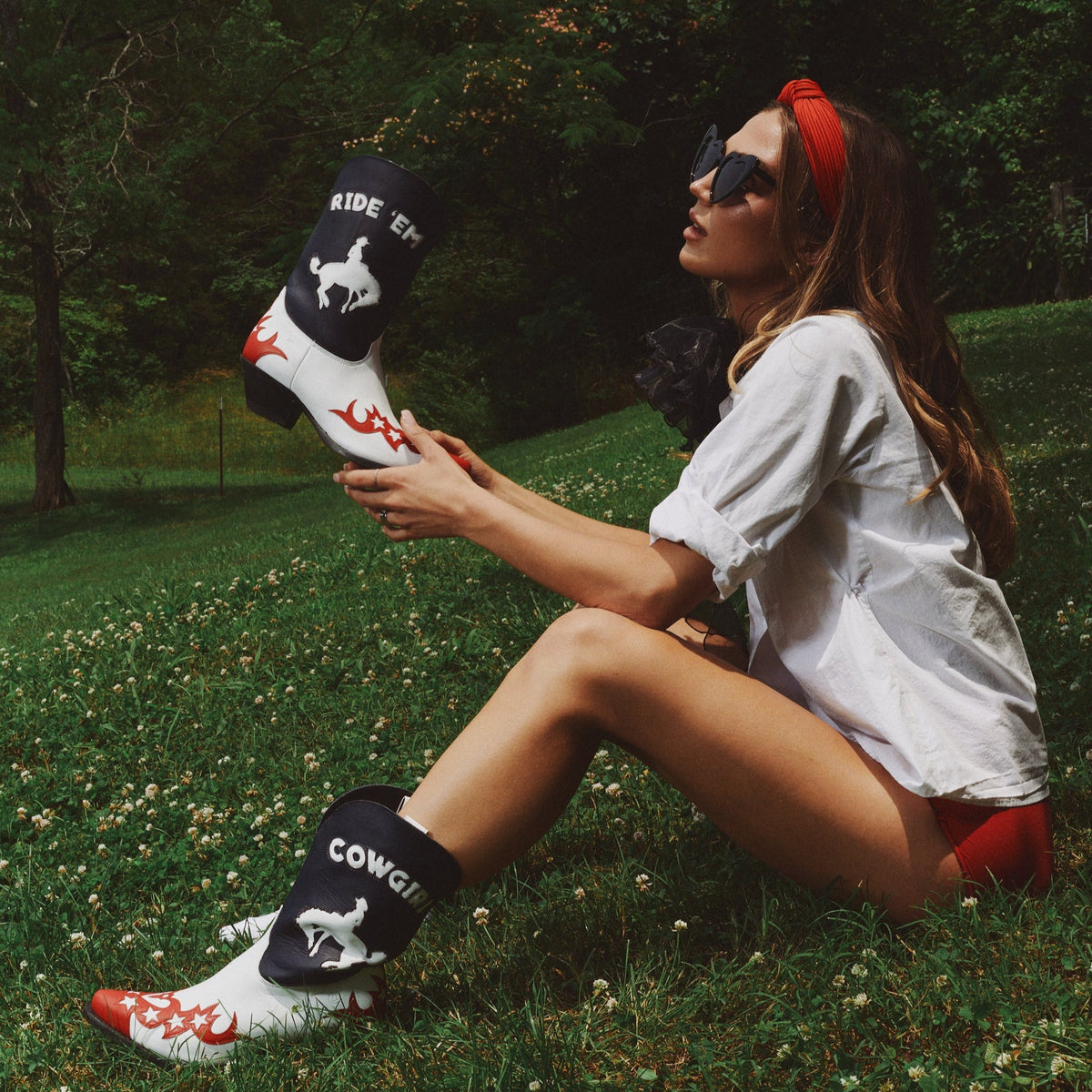 COWGIRL LEATHER BOOT