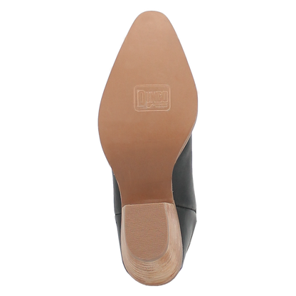 QUEEN A HEARTS LEATHER BOOT